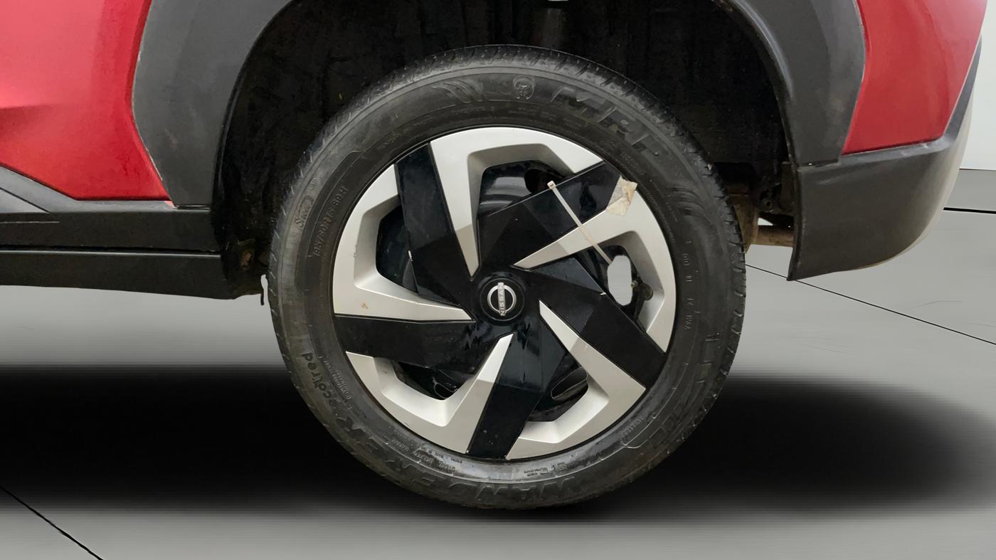 2023 Nissan MAGNITE XL, Petrol, Manual, 31,568 km, Left Rear Wheel