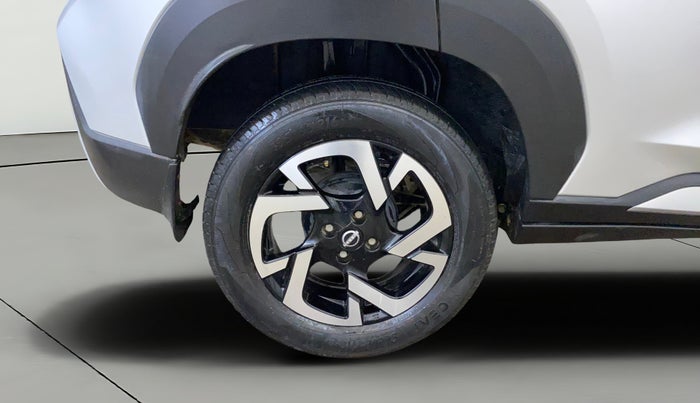 2023 Nissan MAGNITE XV MT, Petrol, Manual, 29,269 km, Right Rear Wheel