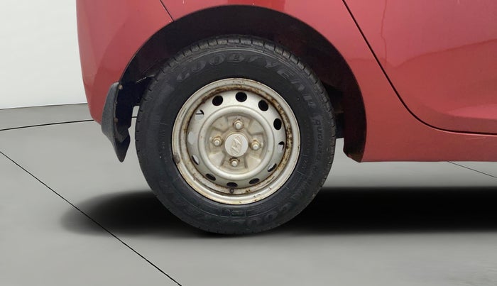 2014 Hyundai Eon ERA +, Petrol, Manual, 25,476 km, Right Rear Wheel