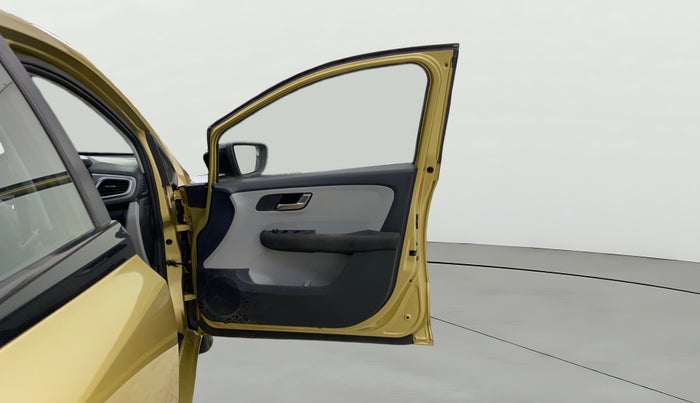 2020 Tata ALTROZ XZ PETROL, Petrol, Manual, 15,509 km, RHS Front Door