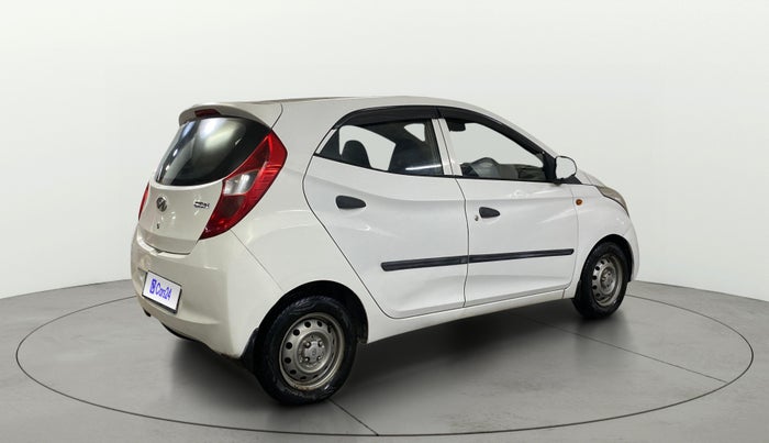 2017 Hyundai Eon ERA +, Petrol, Manual, 28,643 km, Right Back Diagonal