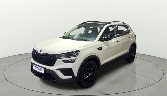 2025 Skoda KUSHAQ Sportline 1.0L TSI AT, Petrol, Automatic, 6,830 km, Left Front Diagonal