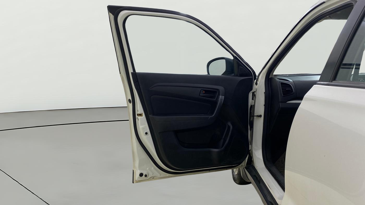 2022 Maruti Vitara Brezza VXI, Petrol, Manual, 1,23,572 km, LHS Front Door