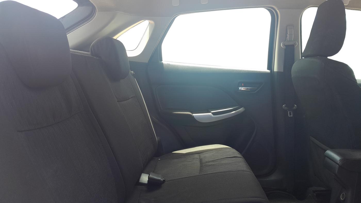 2016 Maruti Baleno ALPHA PETROL 1.2, Petrol, Manual, 99,377 km, Right Side Rear Door Cabin