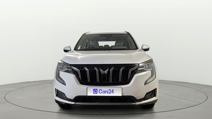 2022 Mahindra XUV700 AX 7 D MT 7 STR, Diesel, Manual, 79,877 km, Front