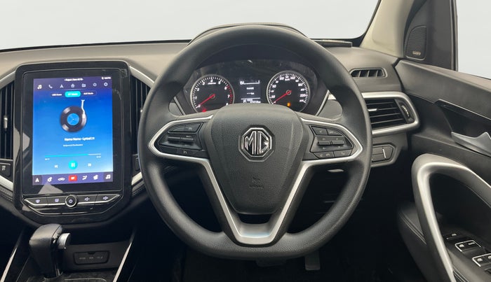 2021 MG HECTOR SHINE 1.5 PETROL TURBO CVT, Petrol, Automatic, 27,395 km, Steering Wheel Close Up