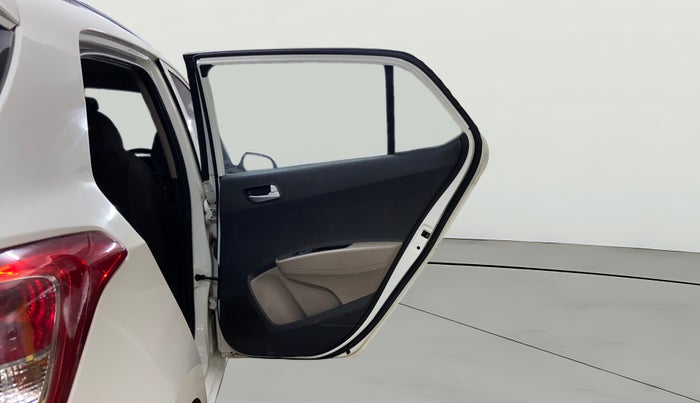 2016 Hyundai Grand i10 ASTA (O) AT 1.2 KAPPA VTVT, Petrol, Automatic, 43,523 km, RHS Rear Door