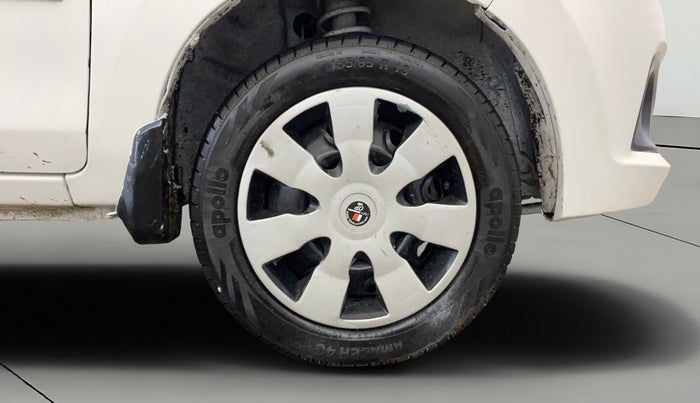 2016 Maruti Alto K10 VXI (O), Petrol, Manual, 97,123 km, Right Front Wheel