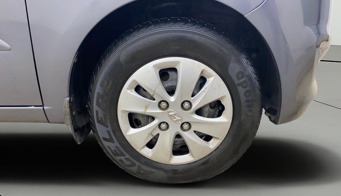 2012 Hyundai i10 SPORTZ 1.2 AT, Petrol, Automatic, 16,568 km, Right Front Wheel