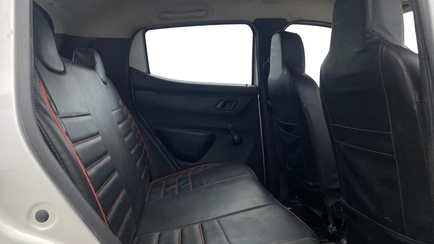 2018 Renault Kwid RXL, CNG, Manual, 39,940 km, Right Side Rear Door Cabin