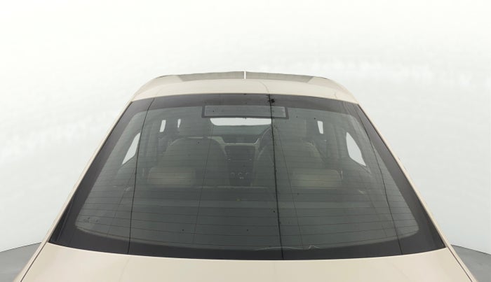 2015 Skoda Octavia STYLE PLUS AT 1.8 TSI, Petrol, Automatic, 1,08,777 km, Rear Windshield