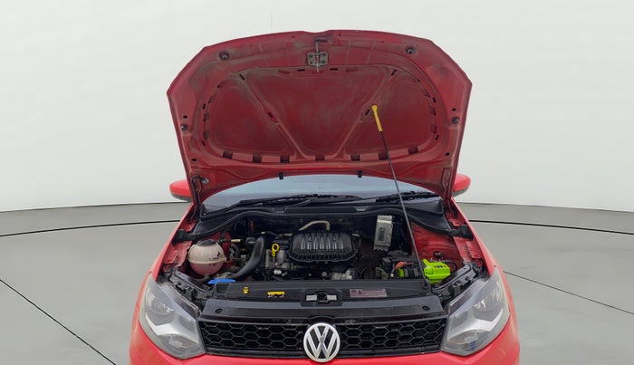 2019 Volkswagen Polo TRENDLINE 1.0L, Petrol, Manual, 66,402 km, Open Bonet