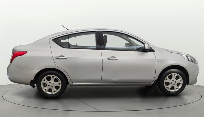 2015 Renault Scala RXL PETROL, Petrol, Manual, 44,881 km, Right Side View