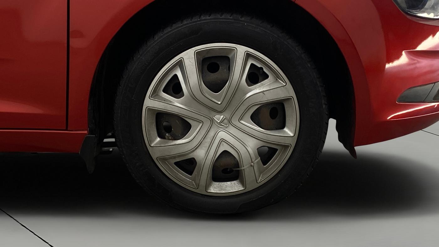 2020 Tata ALTROZ XT PETROL, Petrol, Manual, 52,151 km, Right Front Wheel