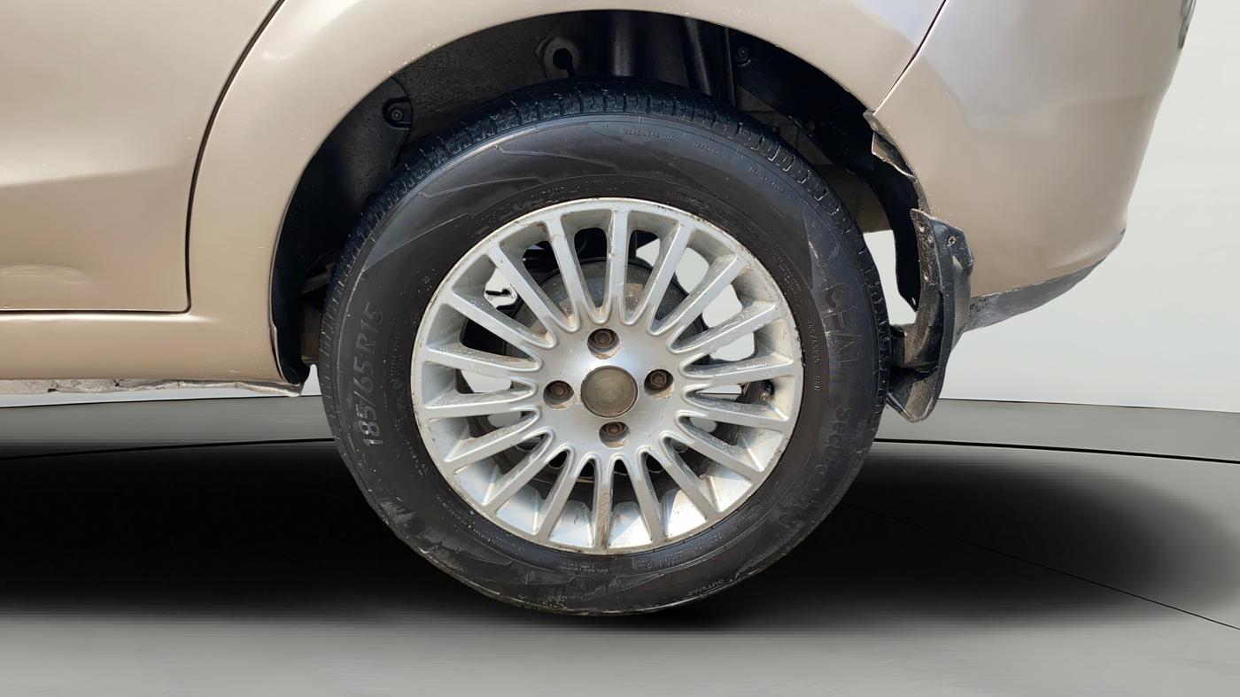 2014 Tata Zest XMA F-TRONIC DIESEL, Diesel, Automatic, 1,36,243 km, Left Rear Wheel