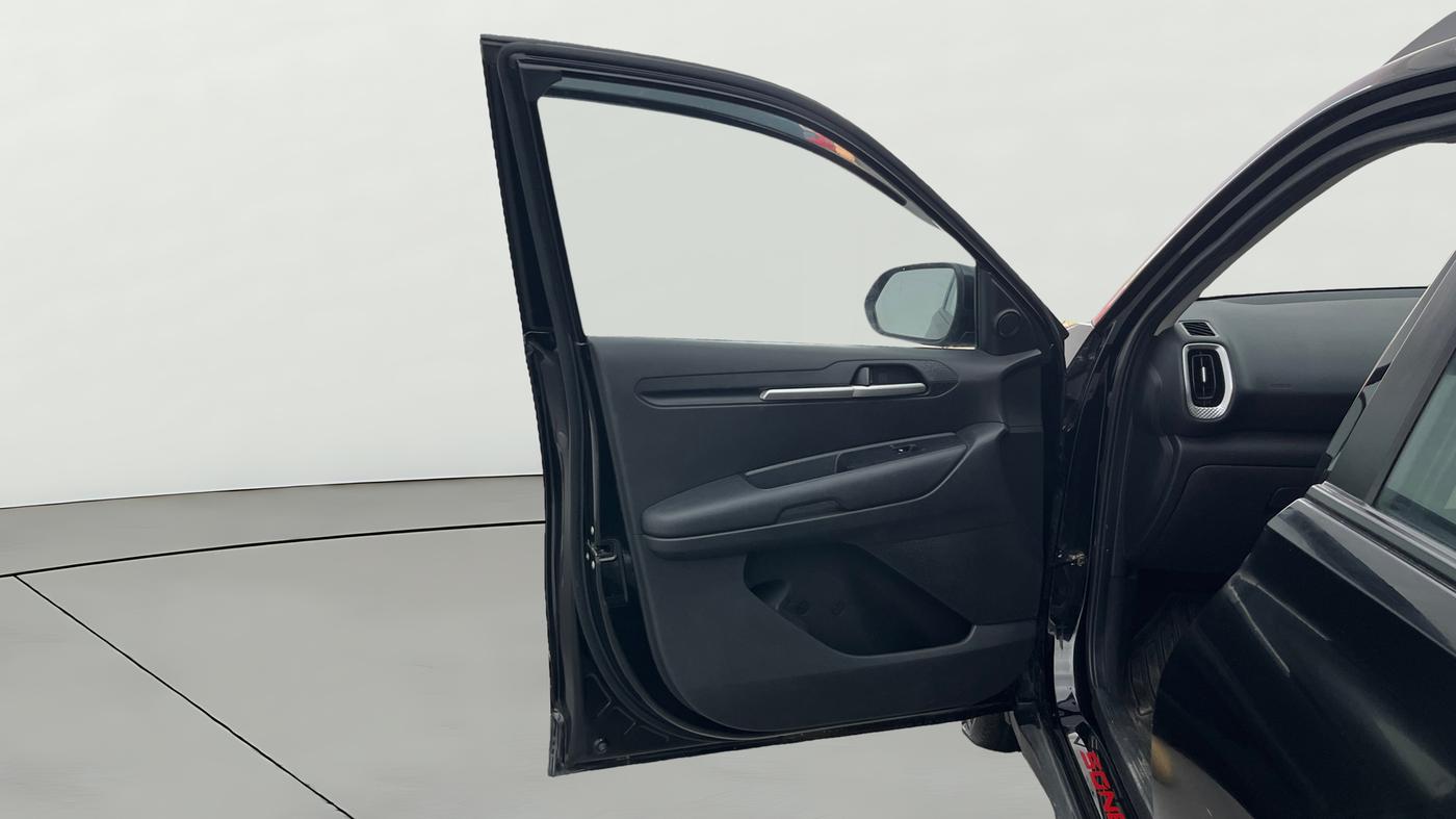 2022 KIA SONET HTK PLUS 1.0 IMT, Petrol, Manual, 45,230 km, LHS Front Door