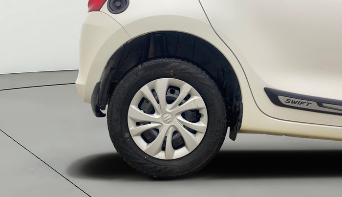 2023 Maruti Swift VXI CNG, CNG, Manual, 14,107 km, Right Rear Wheel
