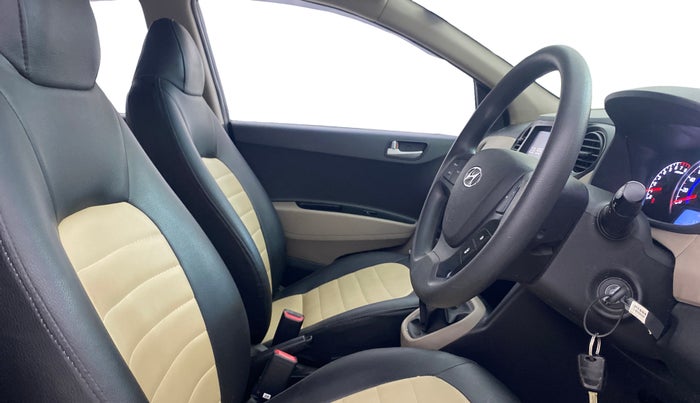 2020 Hyundai Grand i10 SPORTZ 1.2 KAPPA VTVT, Petrol, Manual, 53,906 km, Right Side Front Door Cabin