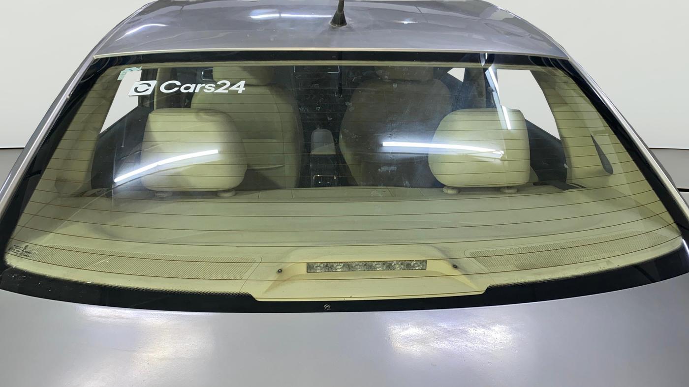 2018 Skoda Rapid STYLE 1.5 TDI AT, Diesel, Automatic, 1,13,827 km, Rear Windshield