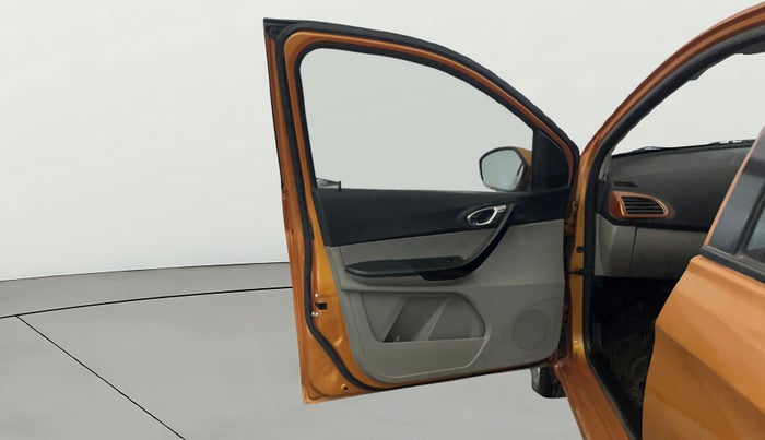 2016 Tata Tiago XZ PETROL, CNG, Manual, 66,495 km, LHS Front Door