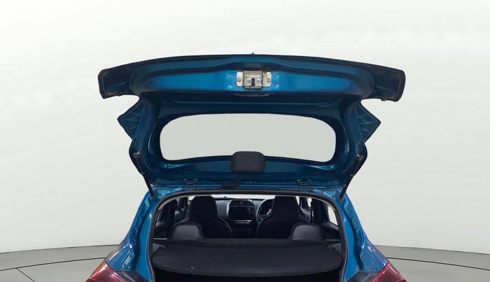 2022 Renault Kwid RXT 1.0, Petrol, Manual, 42,204 km, Boot Door Open