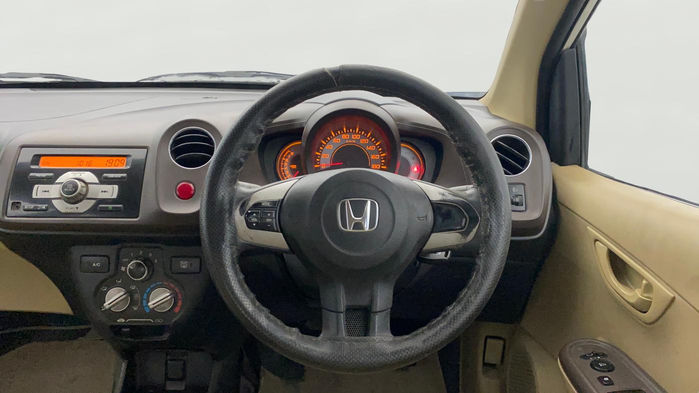 2014 Honda Brio S MT, Petrol, Manual, 74,157 km, Steering Wheel Close Up