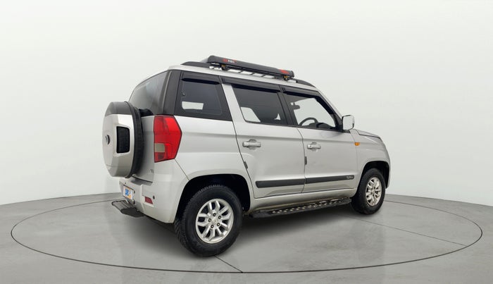 2016 Mahindra TUV300 T8, Diesel, Manual, 1,19,569 km, Right Back Diagonal