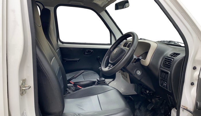 2022 Maruti Eeco 5 STR AC (O), Petrol, Manual, 14,671 km, Right Side Front Door Cabin