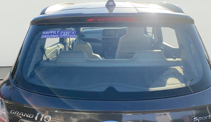 2020 Hyundai GRAND I10 NIOS SPORTZ AMT 1.2 KAPPA VTVT, CNG, Automatic, 85,637 km, Rear Windshield