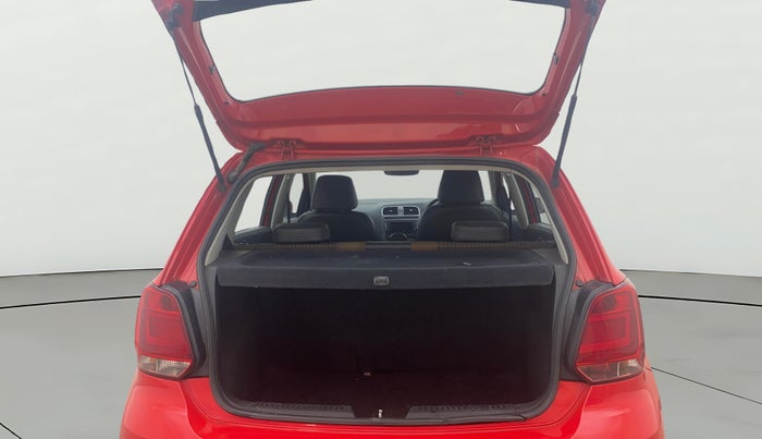 2017 Volkswagen Polo HIGHLINE PLUS 1.2(16 ALLOY, Petrol, Manual, 1,04,272 km, Boot Open Zoomed View