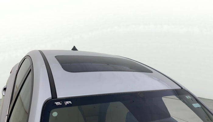 2017 Hyundai Verna 1.6 VTVT SX O, Petrol, Manual, 81,006 km, Roof