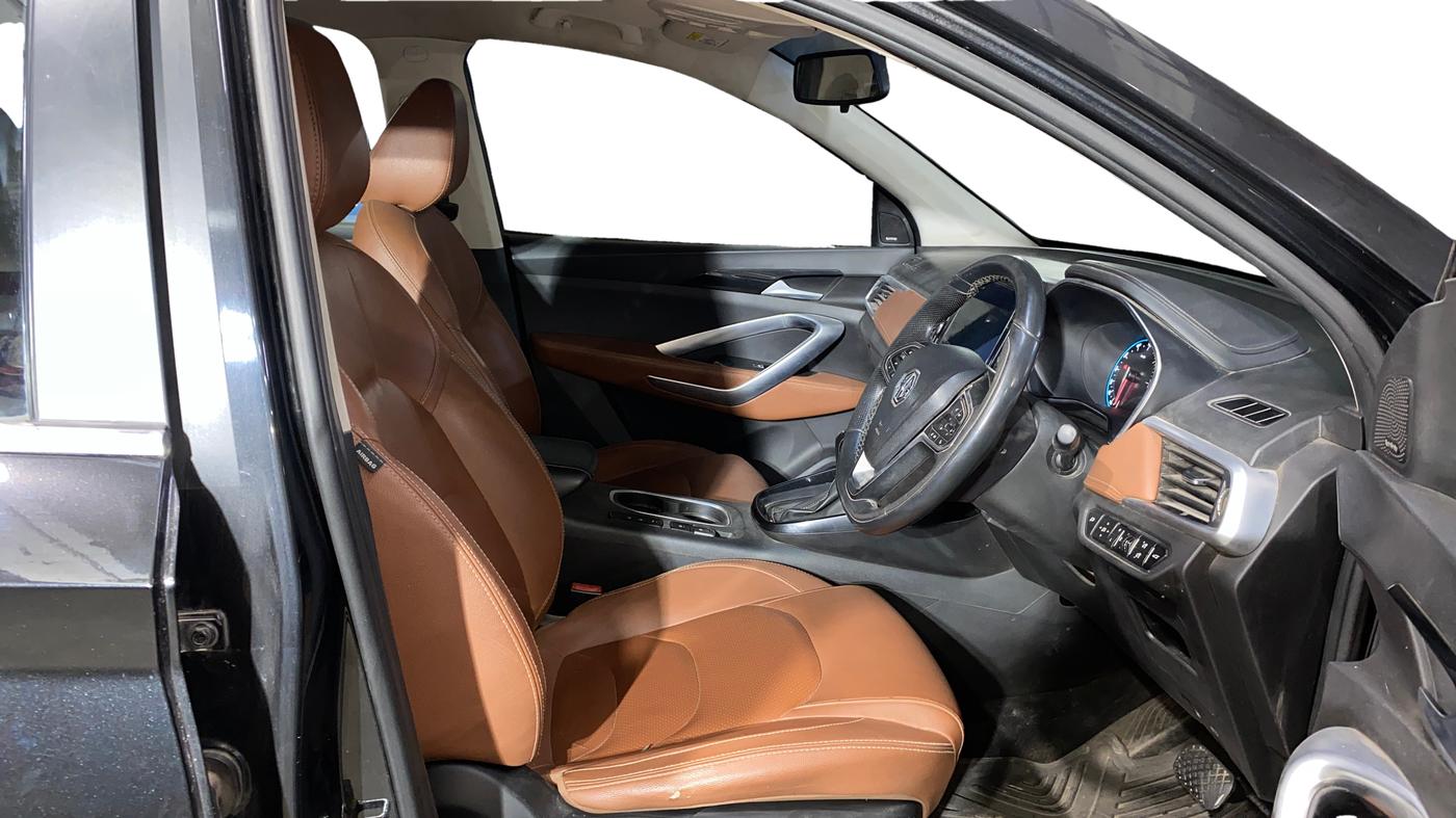 2020 MG HECTOR PLUS SHARP 1.5 PETROL TURBO DCT 6-STR, Petrol, Automatic, 87,094 km, Right Side Front Door Cabin
