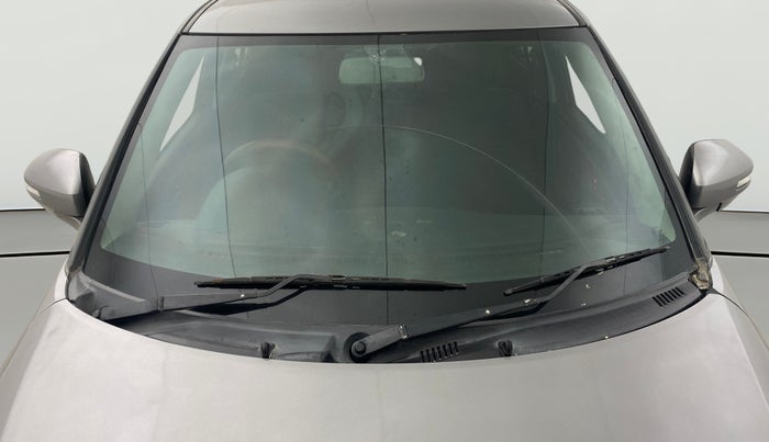 2012 Maruti Swift VDI, Diesel, Manual, 80,978 km, Front Windshield