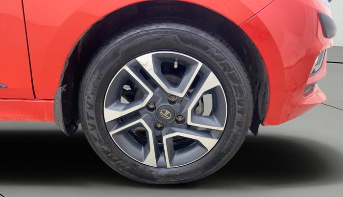 2020 Tata Tiago XZA PLUS DUAL TONE PETROL, Petrol, Automatic, 31,718 km, Right Front Wheel