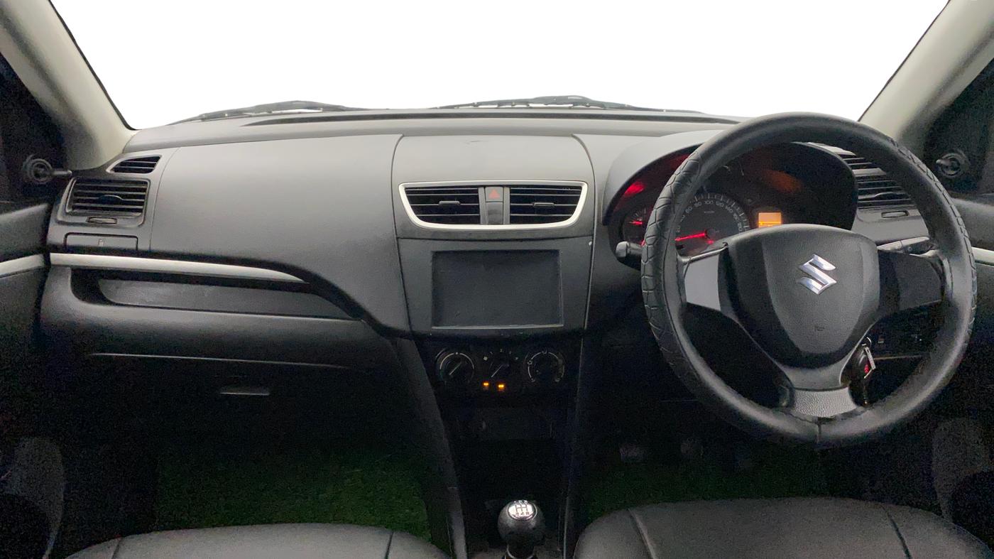2016 Maruti Swift LXI, Petrol, Manual, 79,542 km, Dashboard
