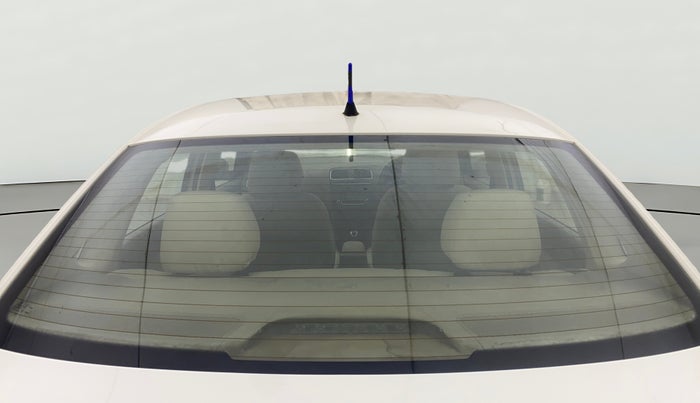 2012 Skoda Rapid AMBITION 1.6 TDI CR MT, Diesel, Manual, 1,25,665 km, Rear Windshield