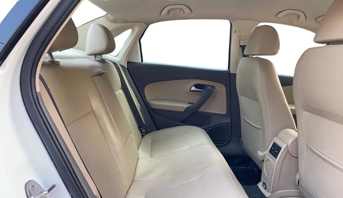 2020 Volkswagen Vento HIGHLINE 1.0L TSI AT, Petrol, Automatic, 93,038 km, Right Side Rear Door Cabin