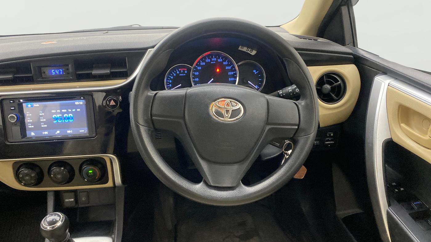 2018 Toyota Corolla Altis J PETROL, Petrol, Manual, 70,965 km, Steering Wheel Close Up