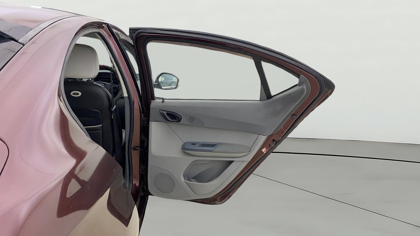 2020 Tata TIGOR XZ PETROL, CNG, Manual, 51,384 km, RHS Rear Door