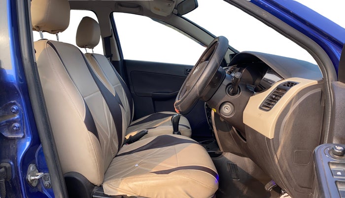 2016 Tata Zest XMS PETROL, Petrol, Manual, 53,231 km, Right Side Front Door Cabin