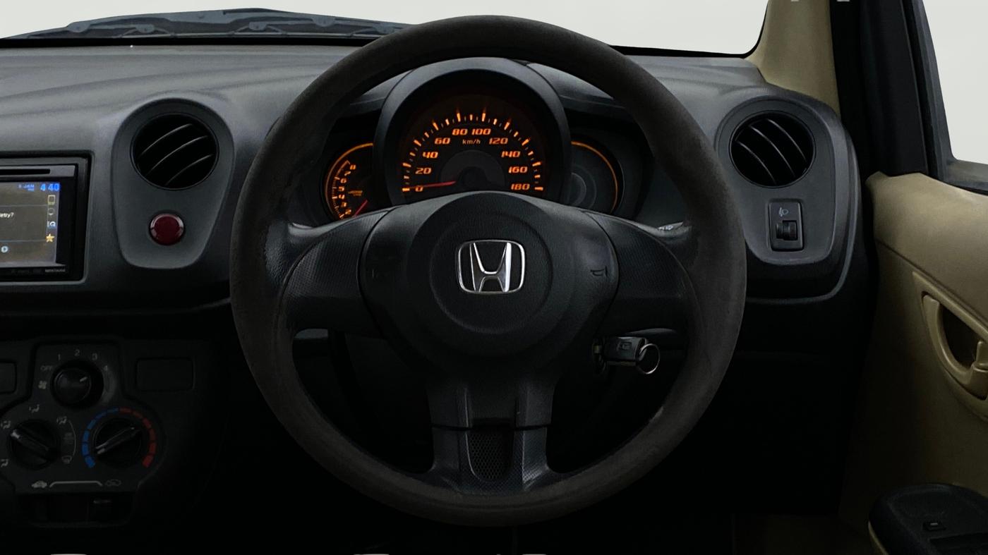 2014 Honda Amaze 1.2L I-VTEC E, Petrol, Manual, 1,15,030 km, Steering Wheel Close Up