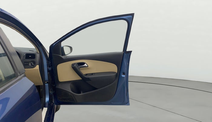 2016 Volkswagen Ameo COMFORTLINE 1.2L, Petrol, Manual, 64,561 km, RHS Front Door