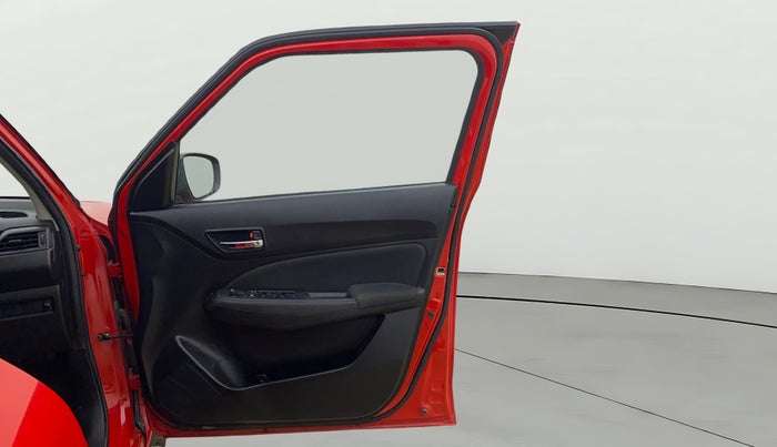 2019 Maruti Swift VXI, Petrol, Manual, 33,813 km, RHS Front Door