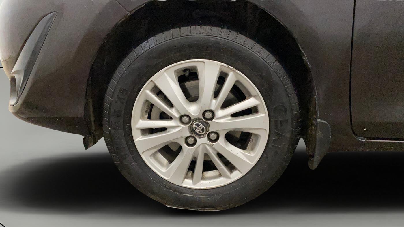 2018 Toyota YARIS V MT, Petrol, Manual, 97,410 km, Left Front Wheel