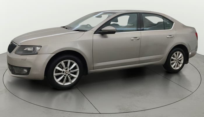 2016 Skoda Octavia STYLE PLUS AT 1.8 TSI, Petrol, Automatic, 1,23,182 km, Left Front Diagonal