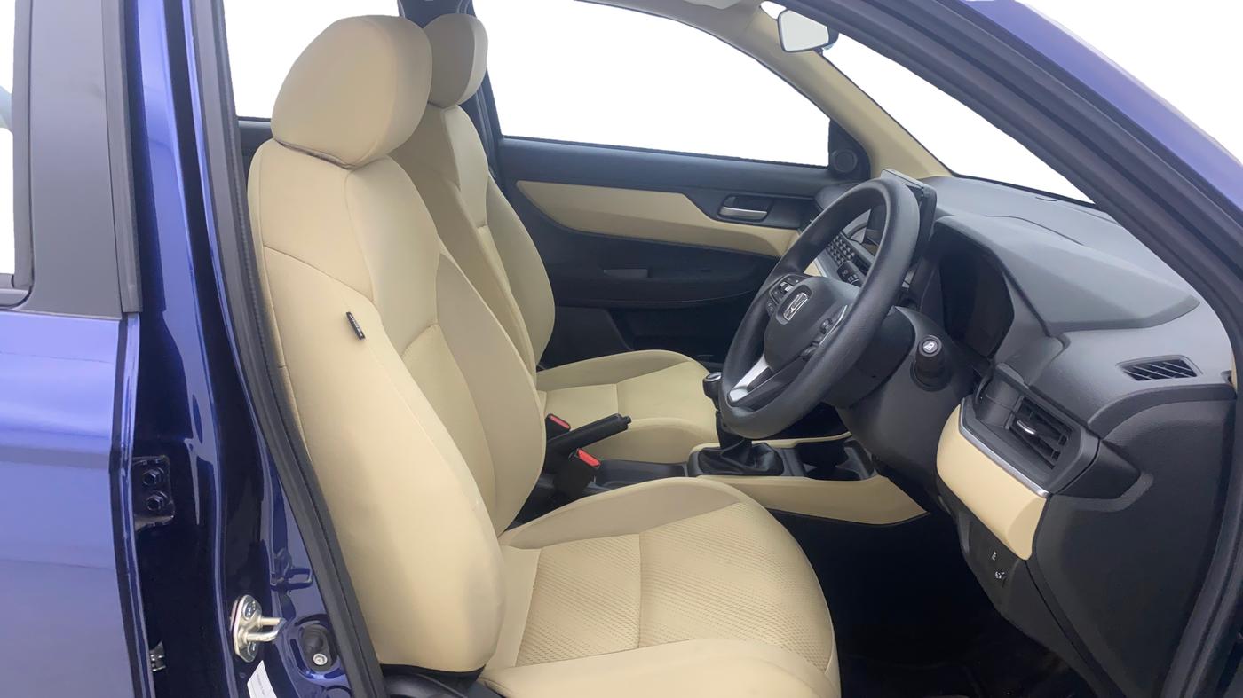 2025 Honda Amaze ZX 1.2 Petrol MT, Petrol, Manual, 3,313 km, Right Side Front Door Cabin