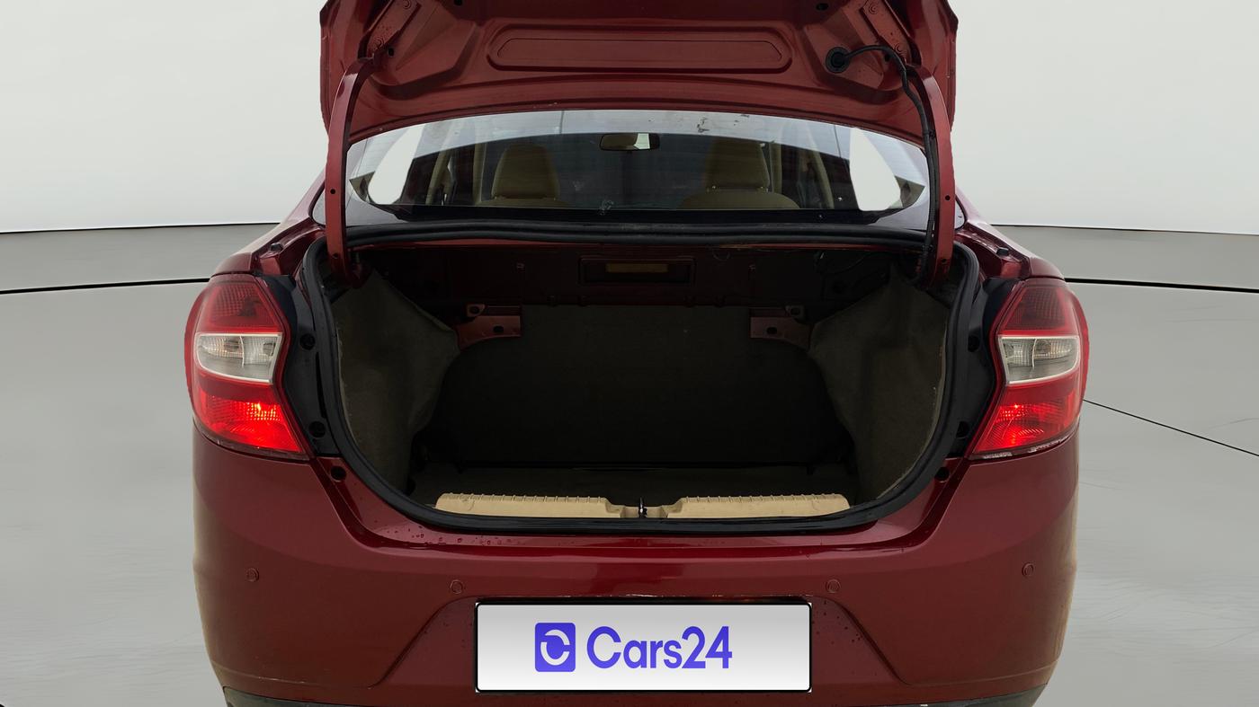 2015 Ford Figo Aspire TITANIUM 1.5 PETROL AT, Petrol, Automatic, 92,467 km, Boot Open Zoomed View