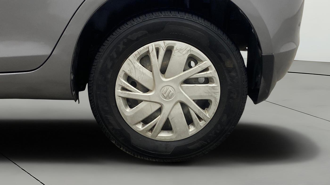 2014 Maruti Swift VDI, Diesel, Manual, 83,759 km, Left Rear Wheel
