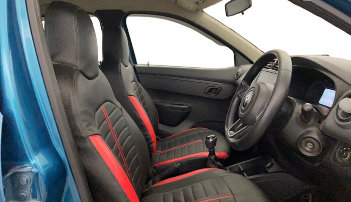 2022 Renault Kwid RXT 1.0 (O), Petrol, Manual, 54,988 km, Right Side Front Door Cabin