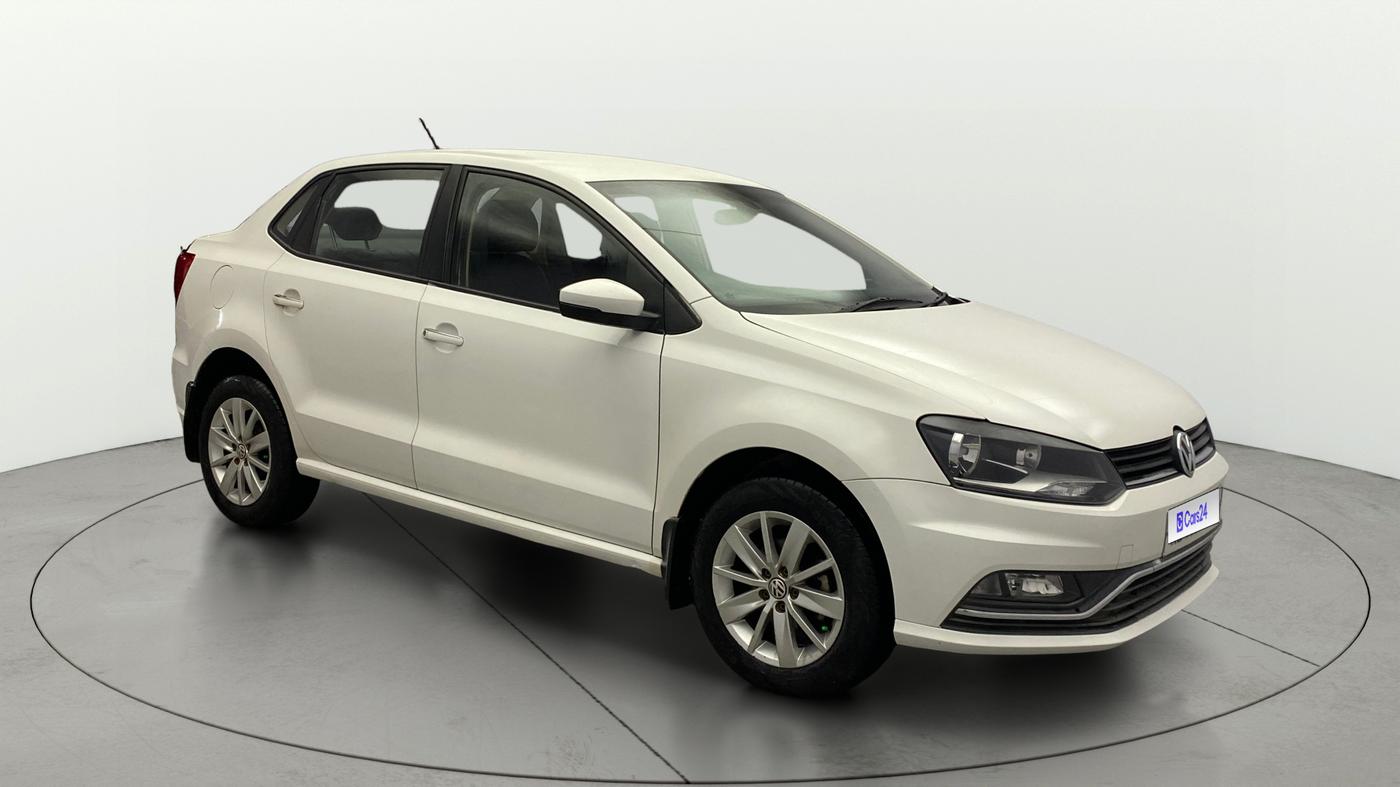 2016 Volkswagen Ameo HIGHLINE1.2L, Petrol, Manual, 70,200 km, Right Front Diagonal